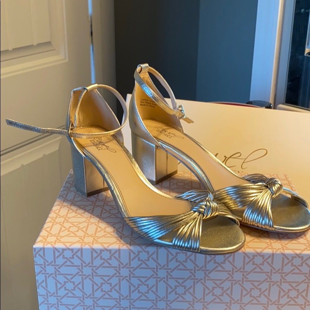 Badgley Mischka gold shoes